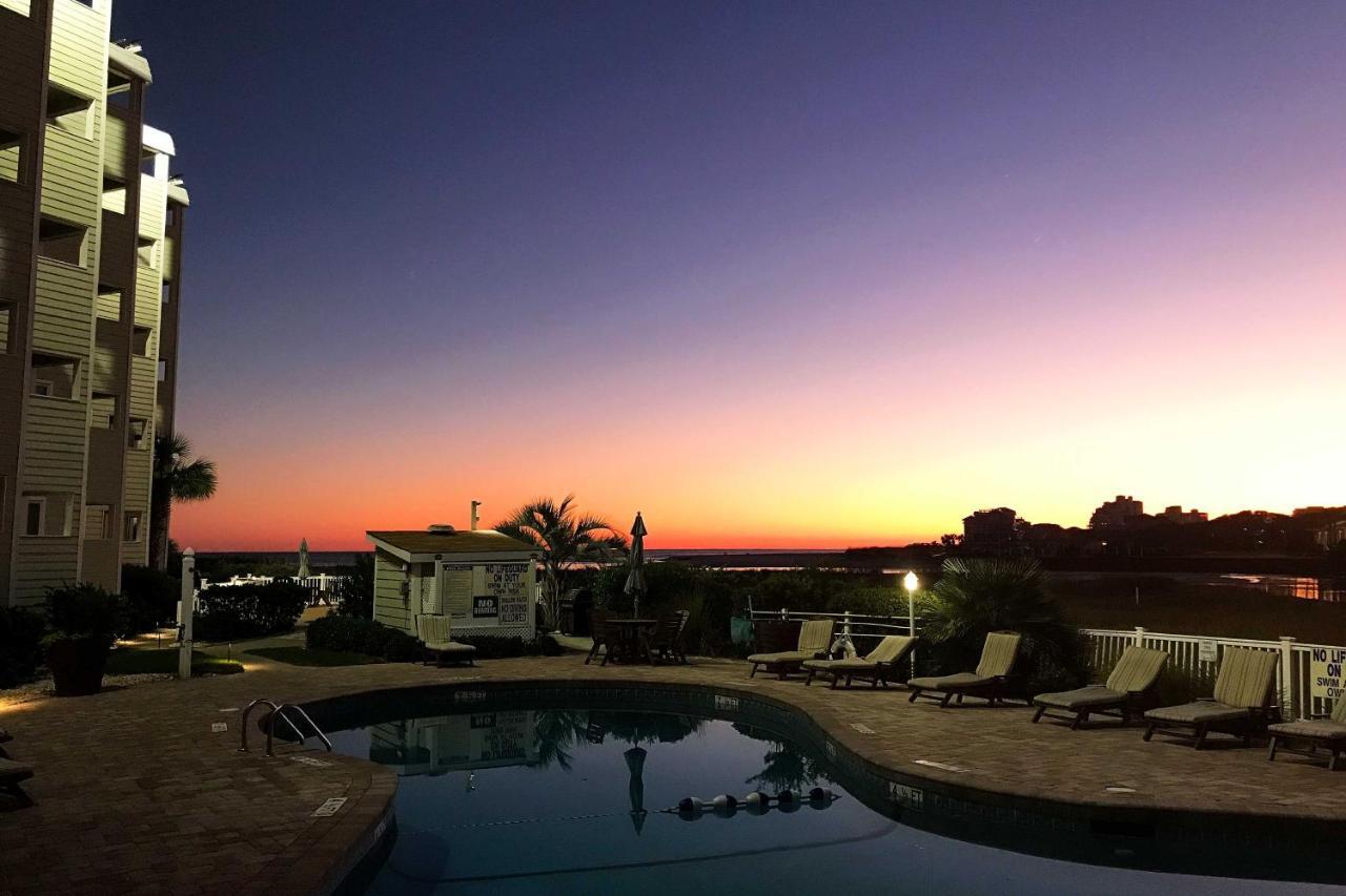 Apartment Sands Club With Ocean Views And Amenities! *