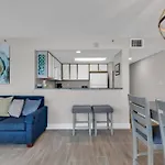 2Br Condo With Ocean View