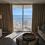 Beautiful Oceanfront Condo 806