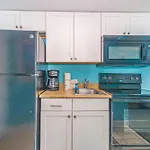 Updated Oceanfront King Suite-Oversized Private Balcony- Caravelle 515