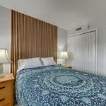 Pool And Hot Tub Access At Oceanfront Resort Condo!
