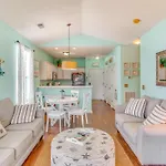 Close To Golf Condo With Pools In Myrtle Beach!