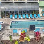 Breath-Taking Renovated 1 Bedroom At Merdian! Unit 406