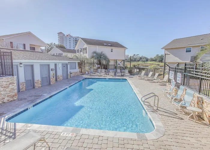 Myrtle Beach Home With Pool Access Walk To Beach!