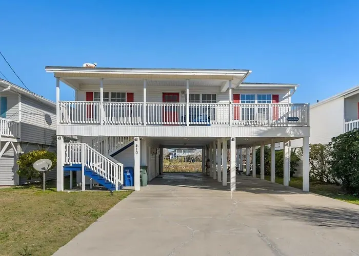 American Dream- Approx 0 3 Miles To The Beach