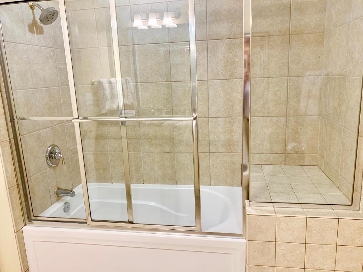 Royale Palms 1501h *