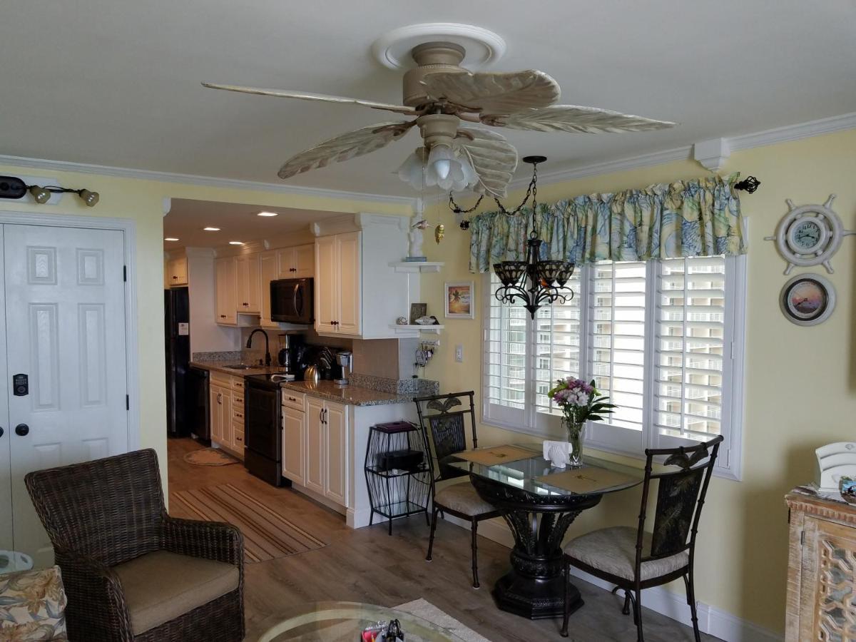 Apartment The Palms Resort-oceanfront