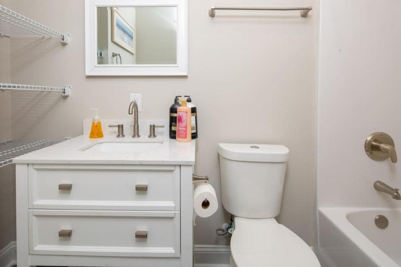Lovely 4br King Beds Steps To And Pier G Apartment