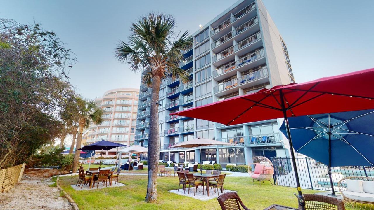 Willow Bay 704 Oceanfront Suite, Renovated Spring 2023 Desirable Golden Mile Location Apartment Myrtle Beach