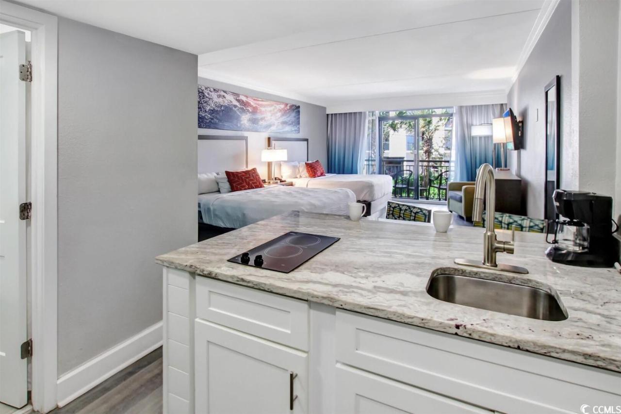 Holiday home Immaculate Ocean View Double Queen Suite!- Grande Cayman Unit 232 - Sleeps 4 Guests!