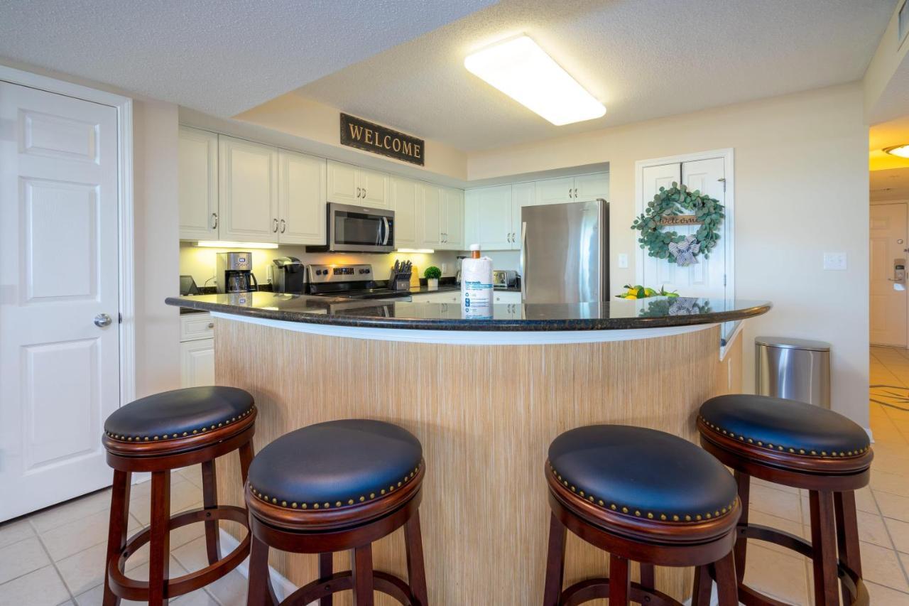Barefoot Yacht Club - 1-404 Myrtle Beach