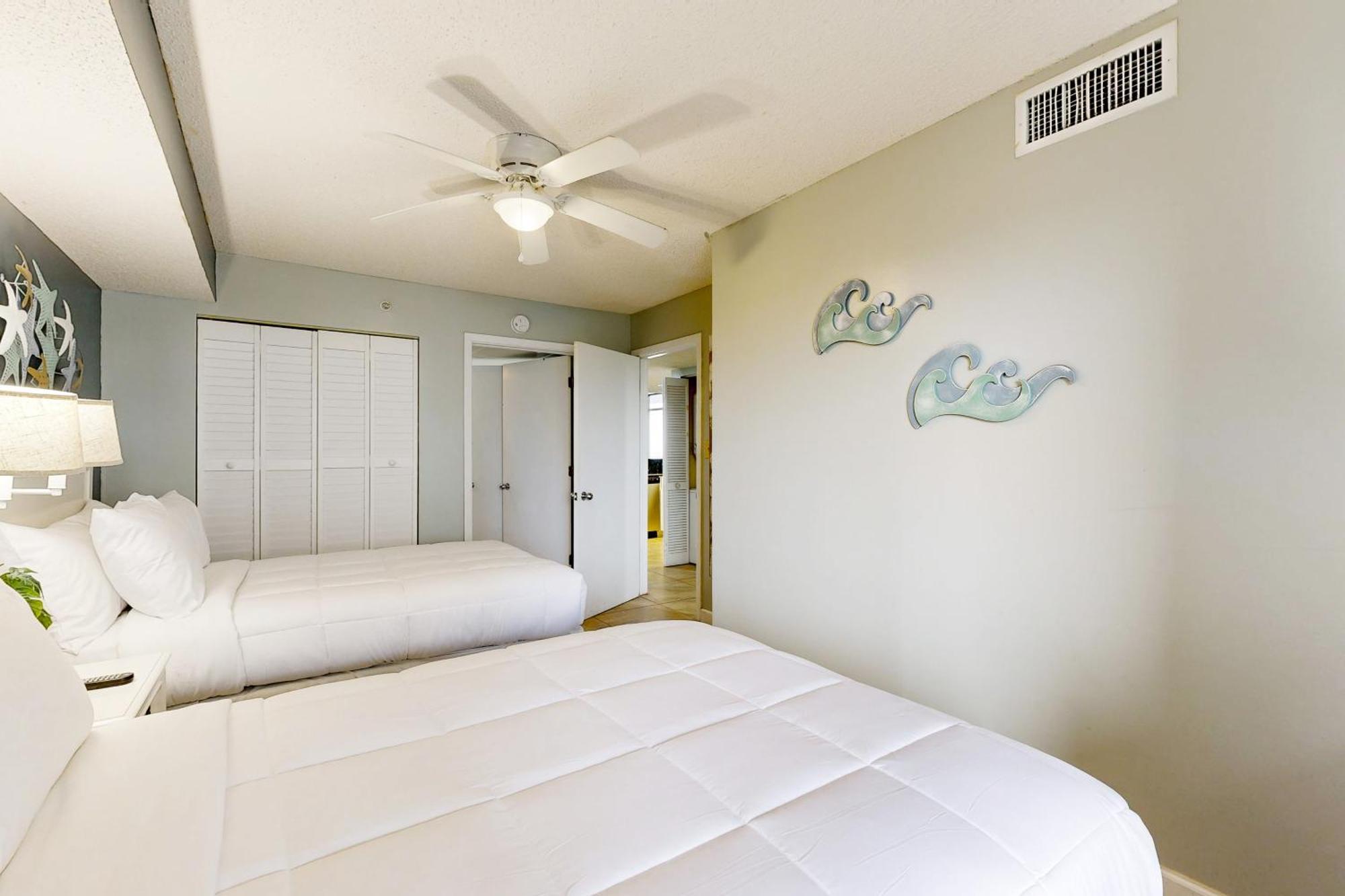 Apartment Dunes Resort, Unit #910 *