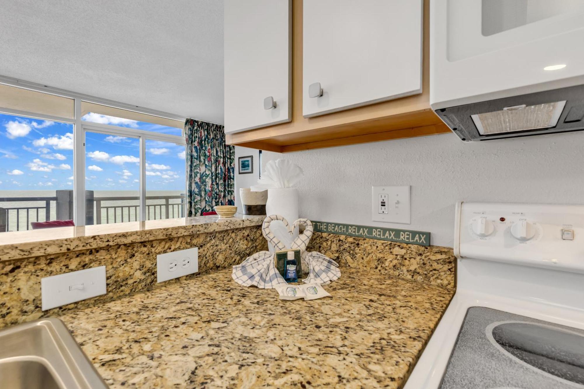 2br With Ocean View * Myrtle Beach