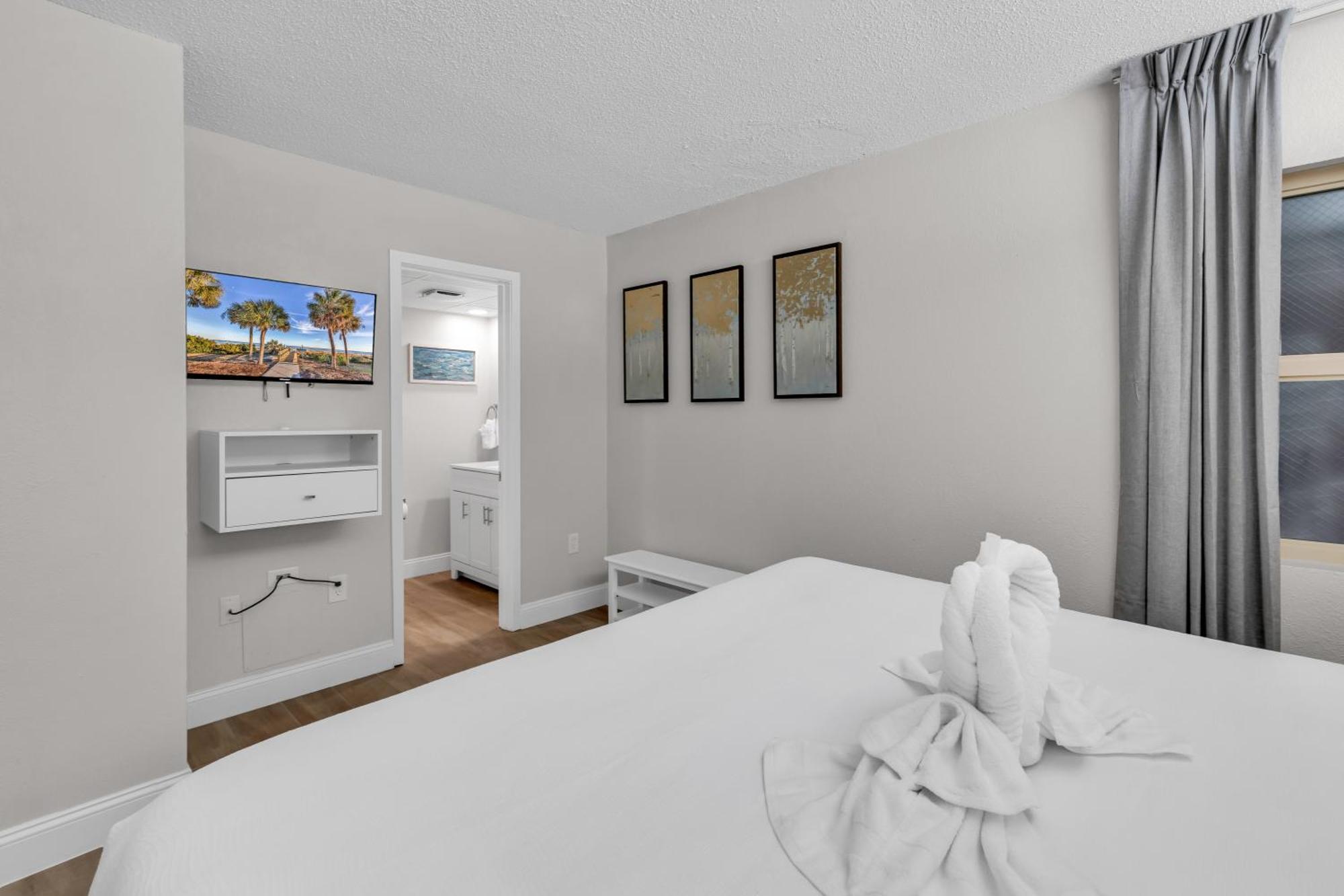 2br With Ocean View Apartment