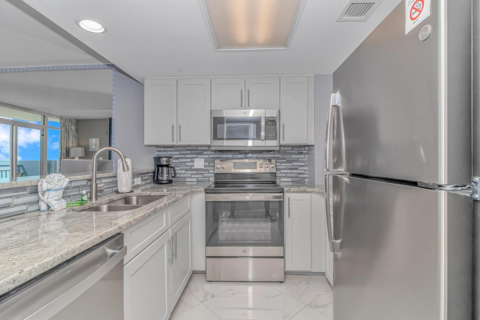 Stunning Double Unit Condo-both Newly Renovated With Spectacular Views- Atlantica 451/452 Holiday home