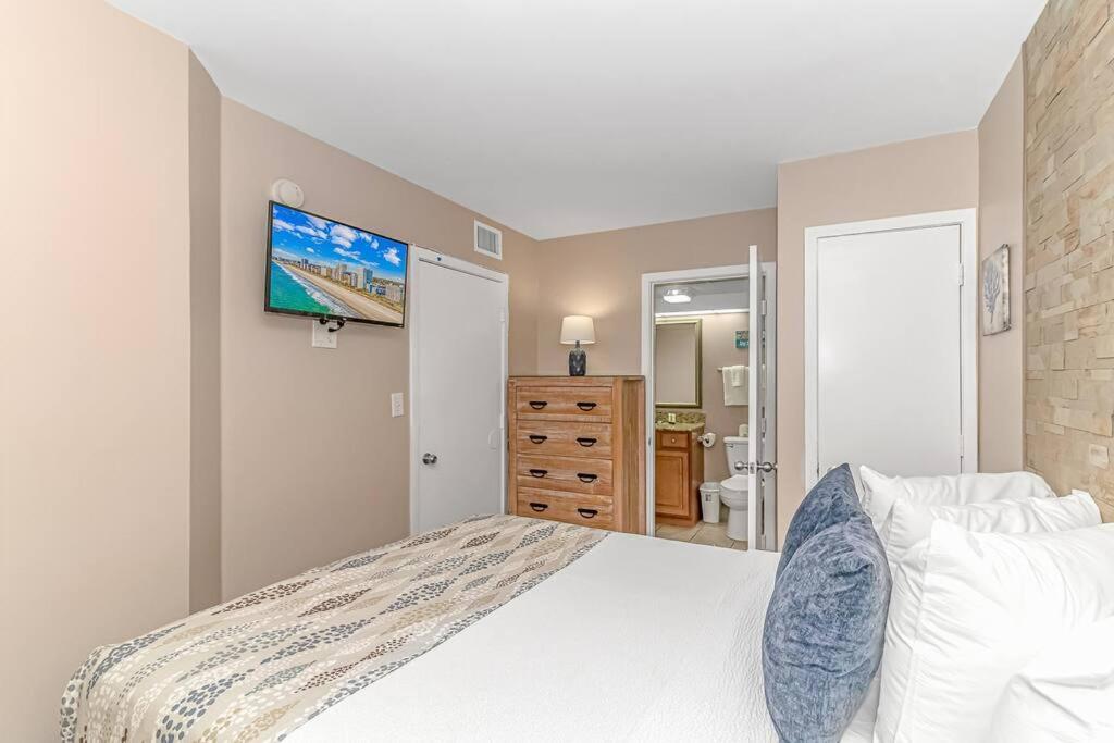 Stunning Double Unit Condo-both Newly Renovated With Spectacular Views- Atlantica 451/452 * Myrtle Beach
