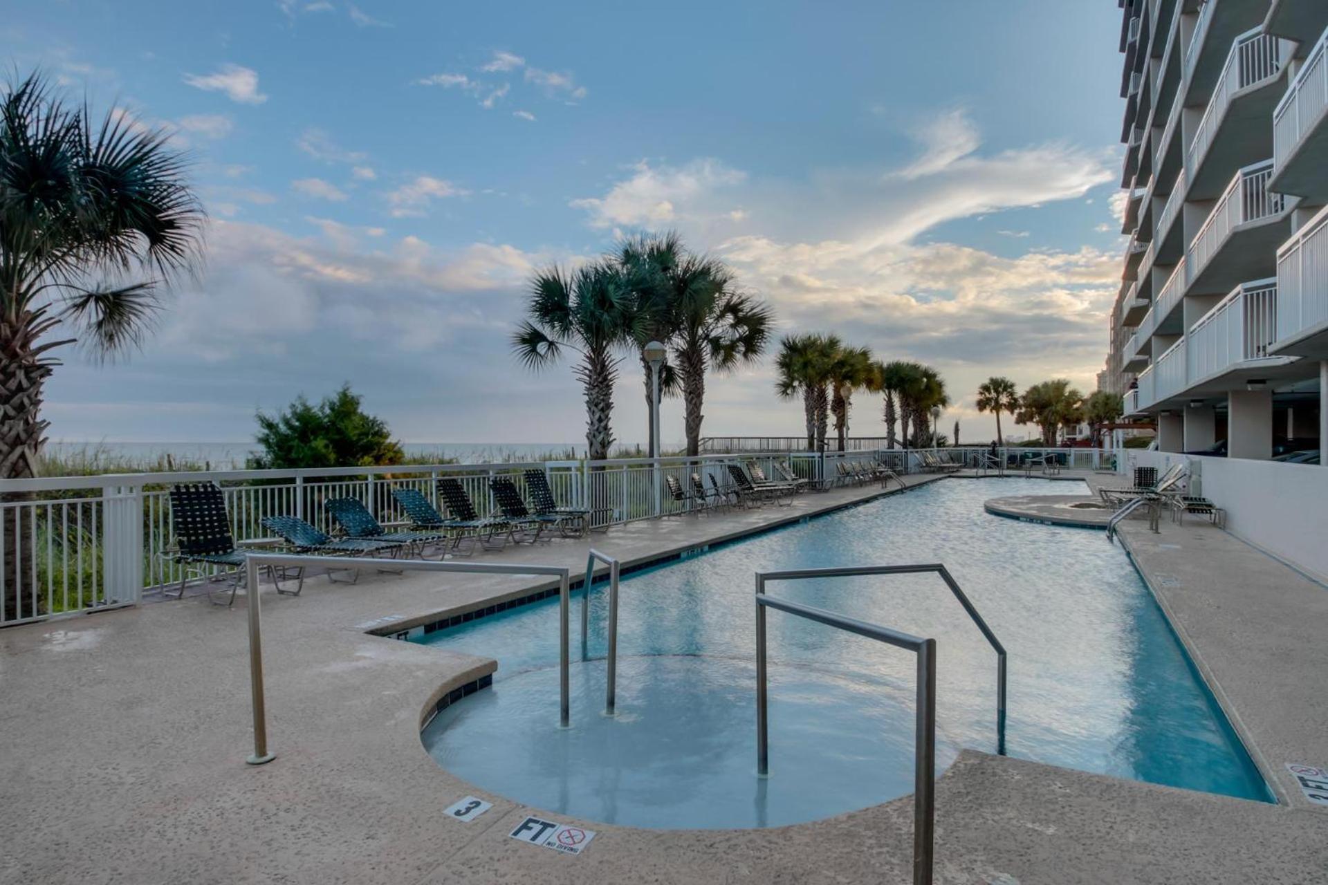 Crescent Shores S 1011 - Oceanfront - Crescent Section Holiday home