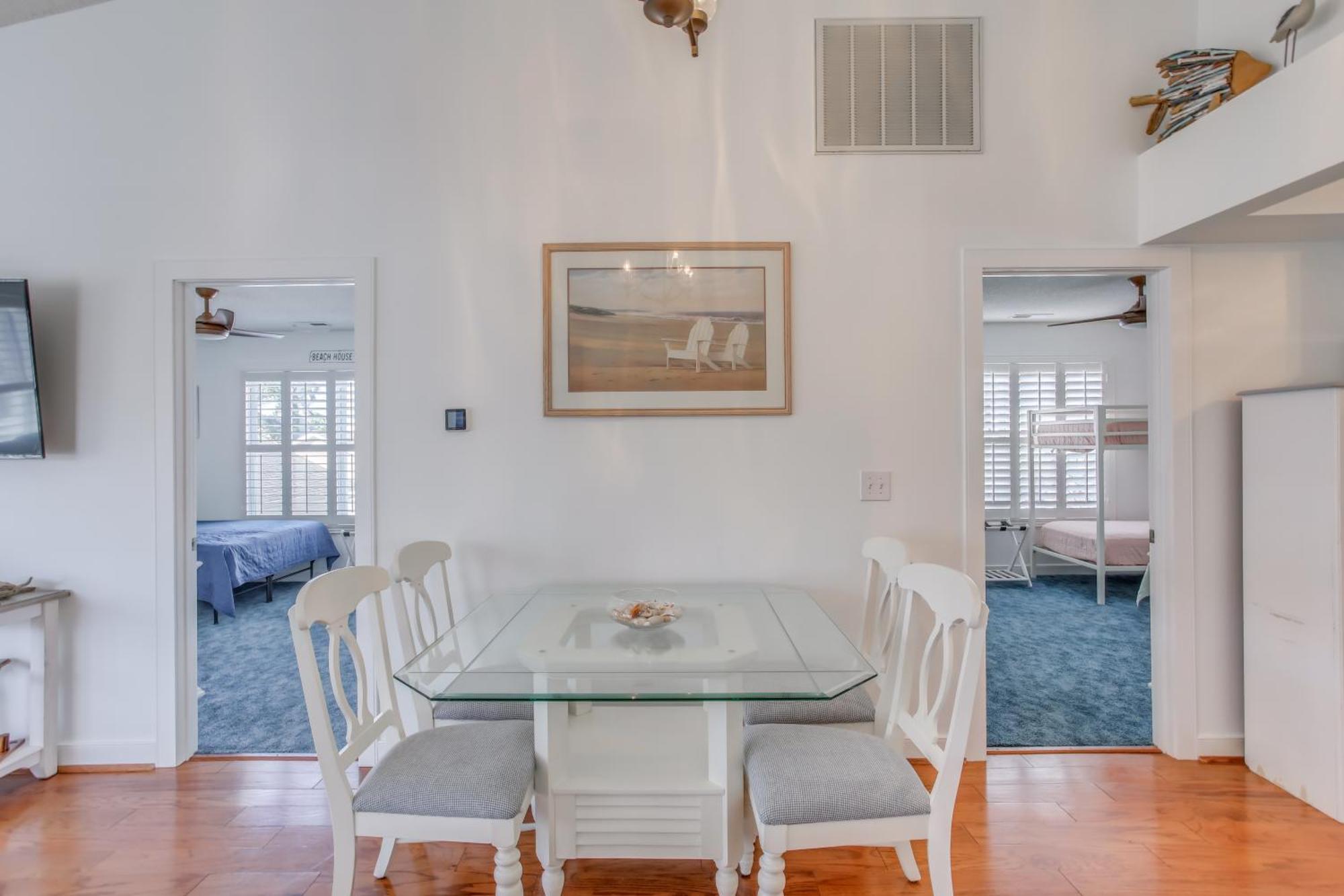 Myrtle With Pool Access Walk To Beach! * Myrtle Beach