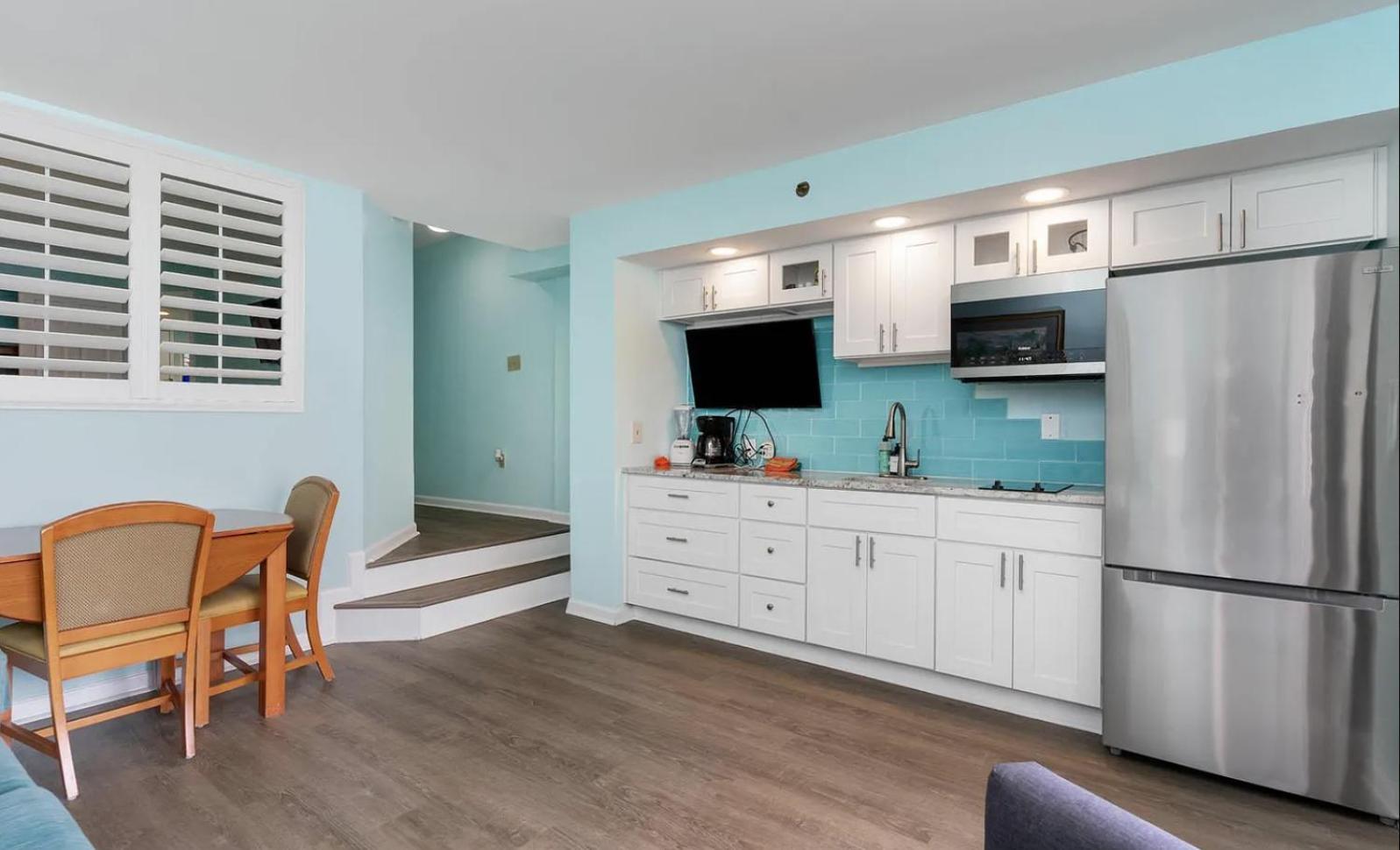 4800 S Ocean Blvd, 0915 - Ocean Front Sleeps 6 Holiday home *