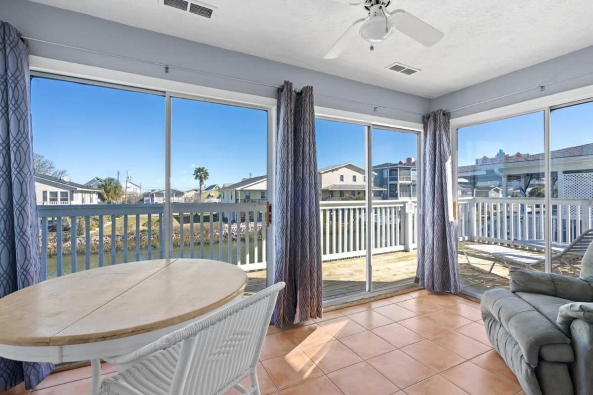 Holiday home American Dream- Approx 0 3 Miles To The Myrtle Beach