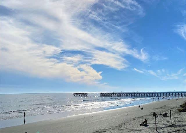 The Sea Shed- Ocean Front Holiday home