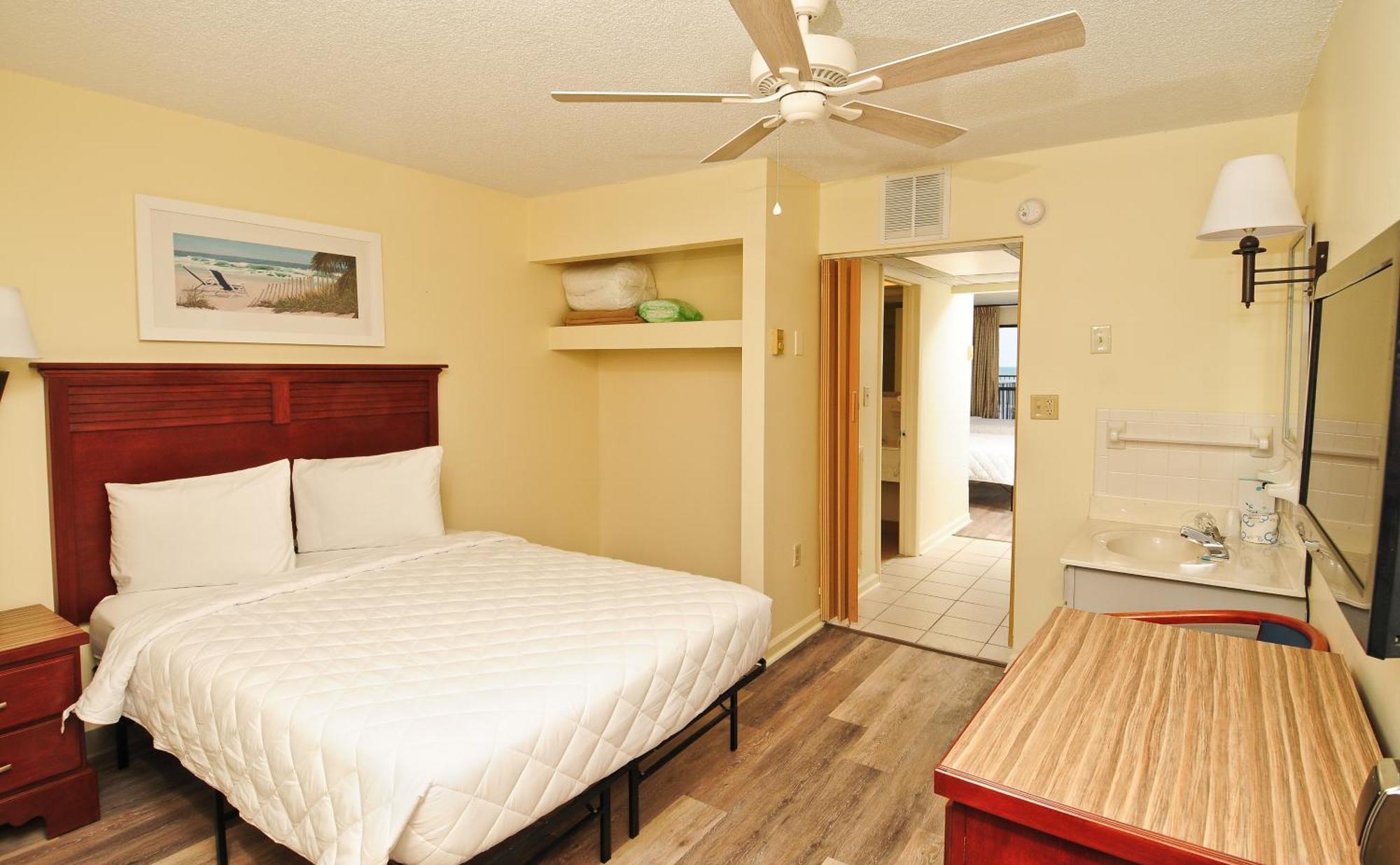 Hotel Sands South 3*