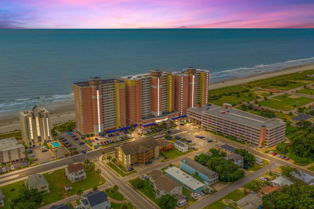 Baywatch Oceanfront Unit 1004 * Myrtle Beach