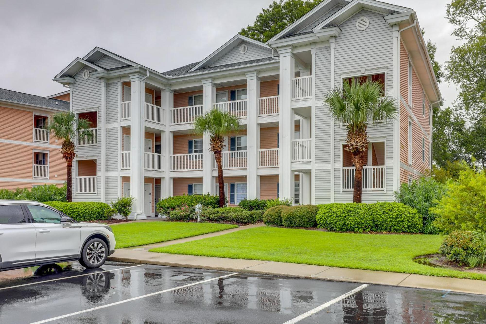 Southern Charm With Pool About 4 Mi To Broadway! Apartment Myrtle Beach