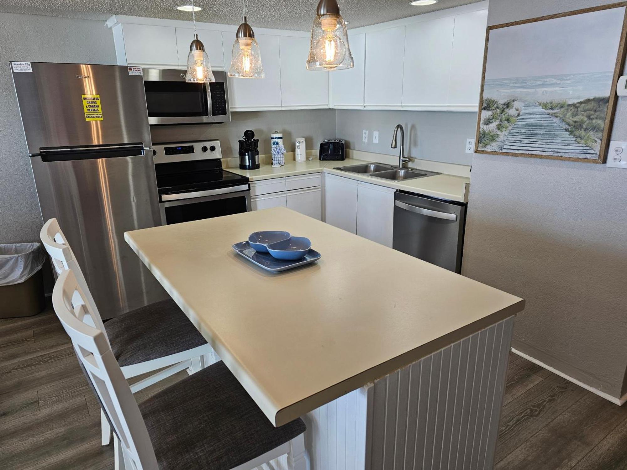 Beautiful Oceanfront 806 *