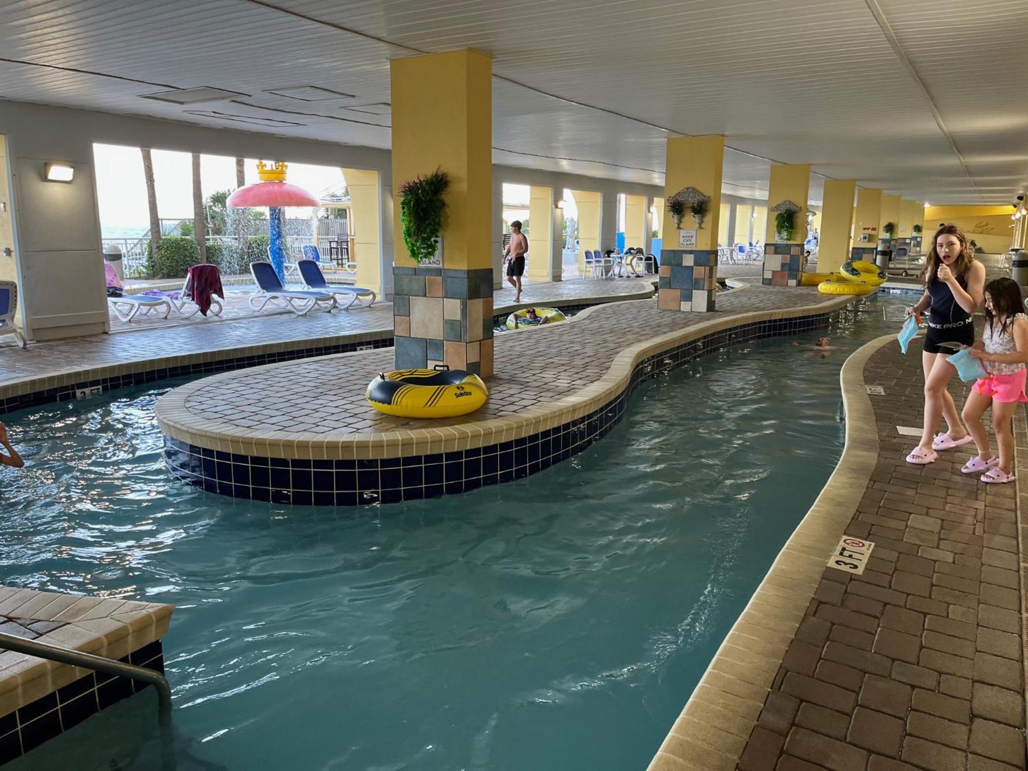 Aparthotel Camelot By Sea *