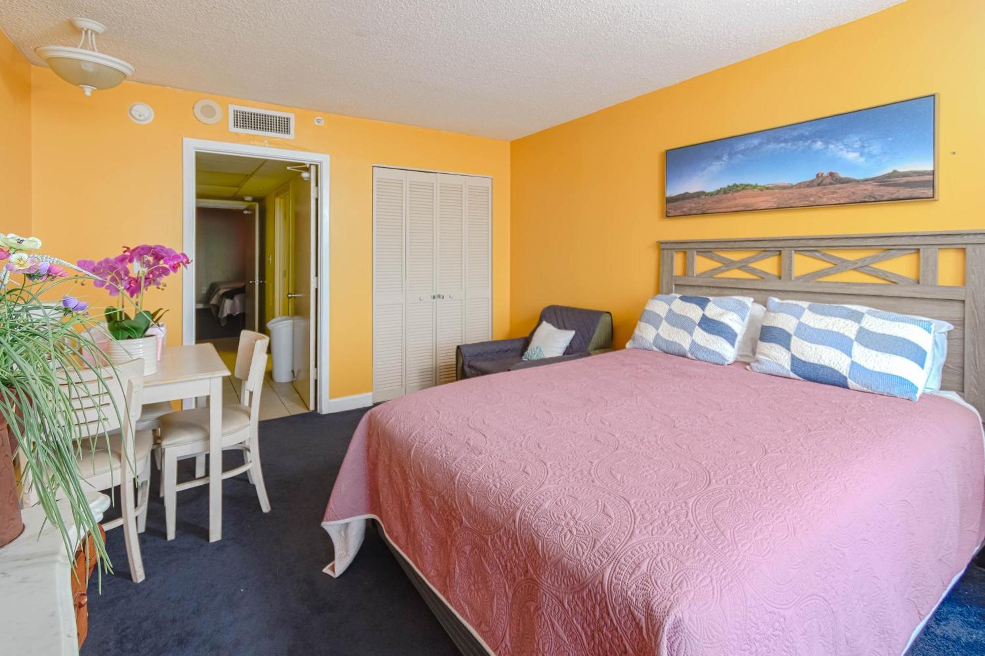 Camelot By Sea Aparthotel