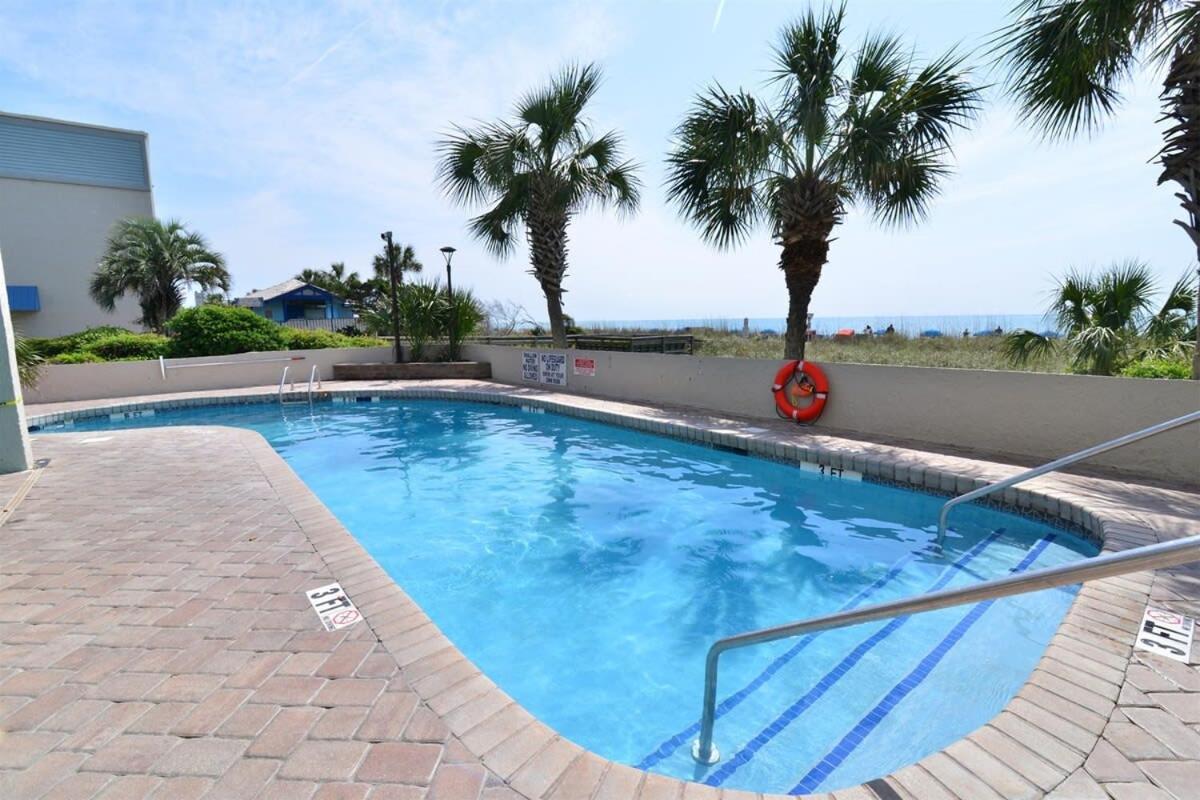 Ocean Front W Lazy River At Holiday home Myrtle Beach