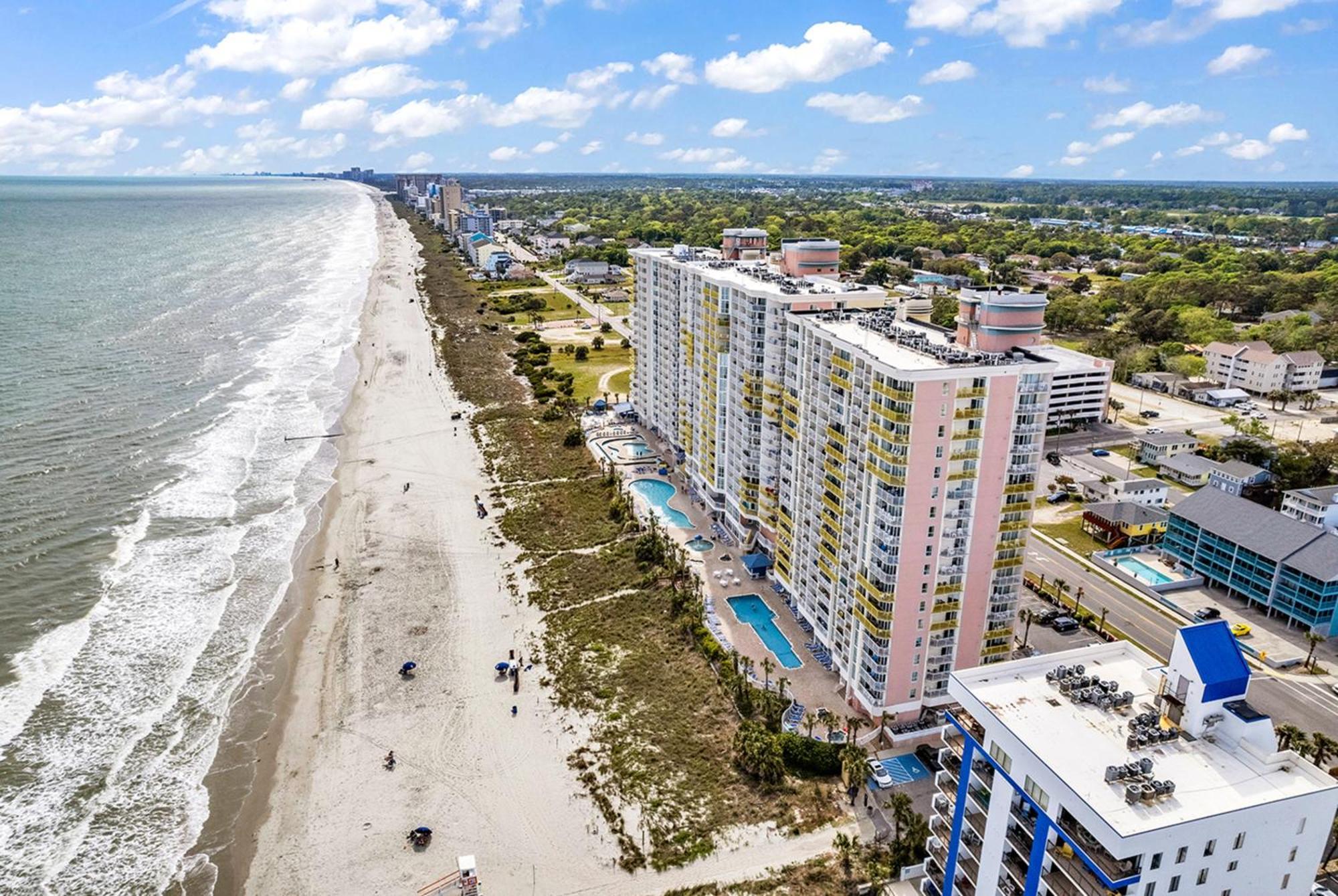 Apartment Baywatch Oceanfront Dream Maker