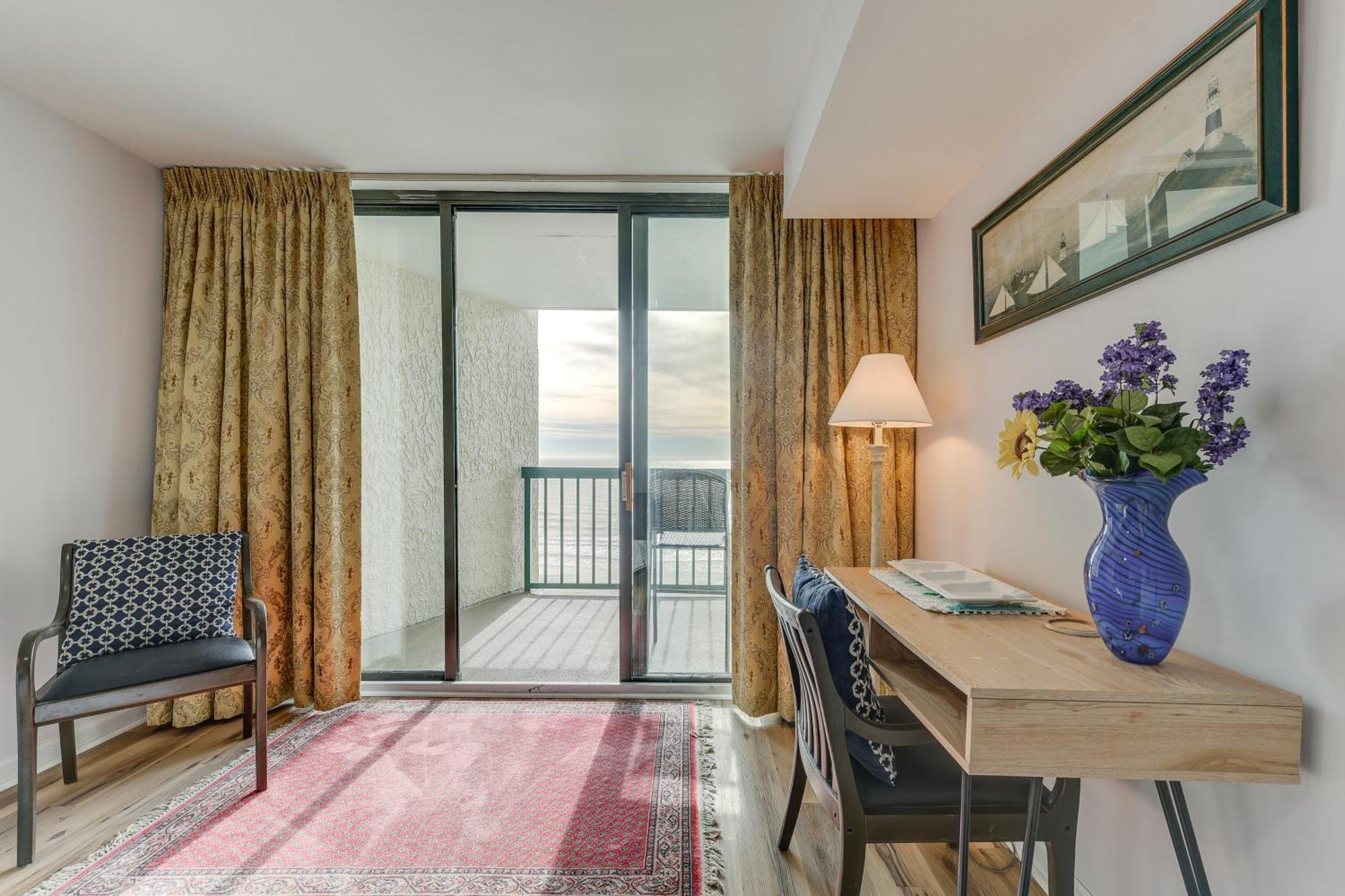 Pool And Hot Tub Access At Oceanfront Condo! *