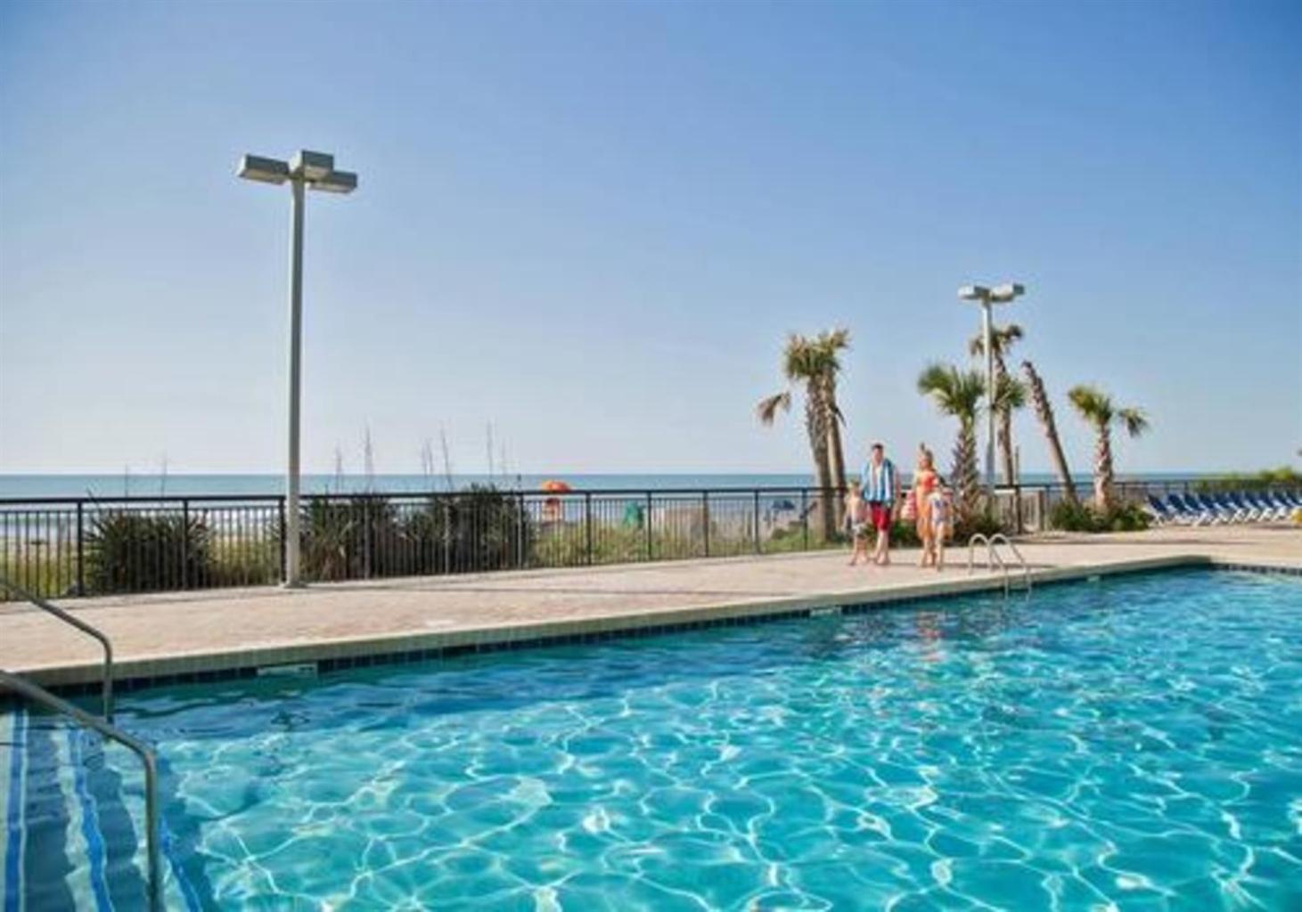 Remodeled Condo, Waterpark View At Landmark Holiday home Myrtle Beach