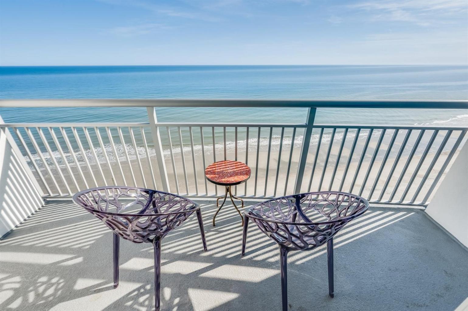 Access! 2-br W Balcony & Shared Pools Myrtle Beach