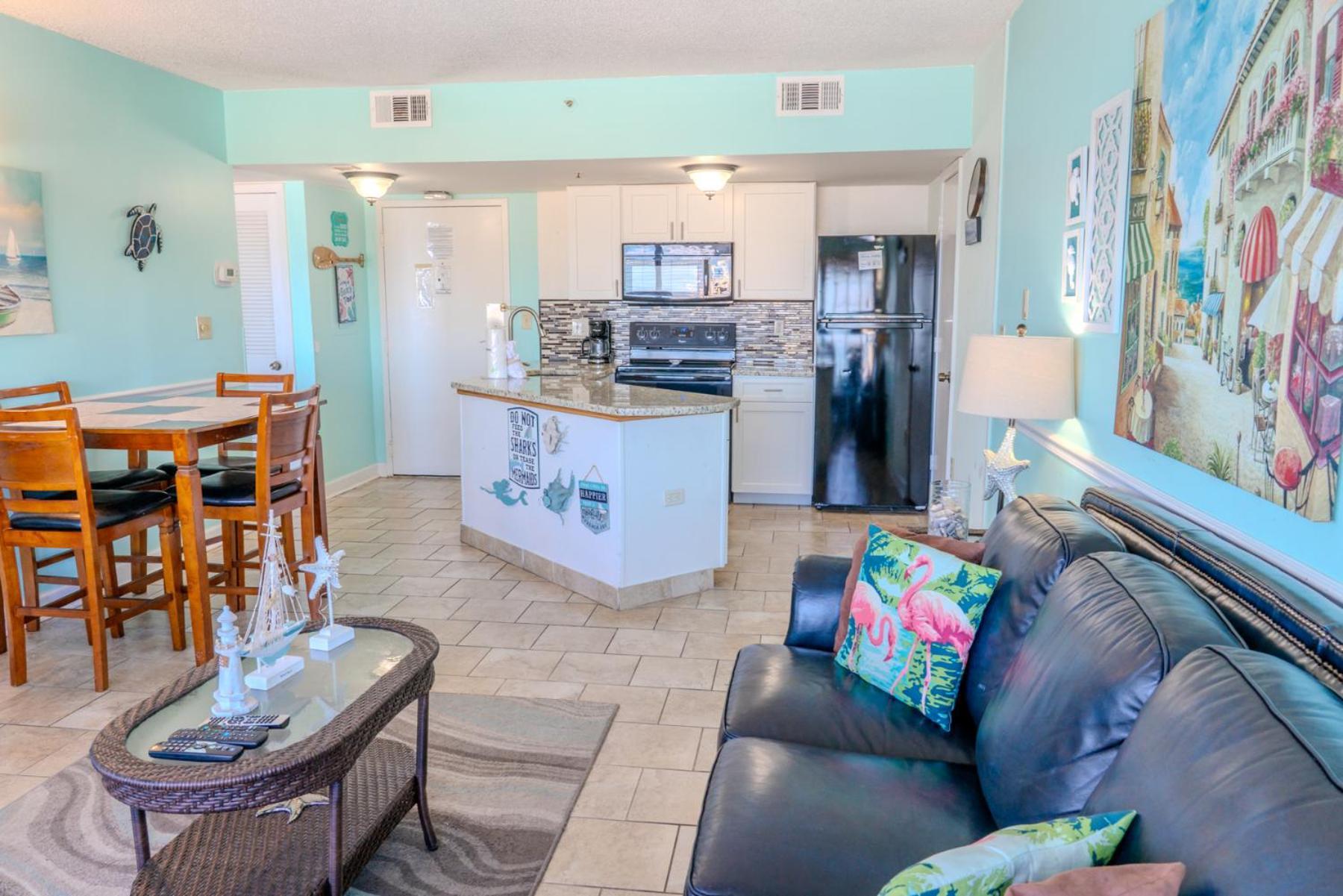Luxurious Ocean View Queen - With New Led Fireplace! Palace Unit 2210 Holiday home *