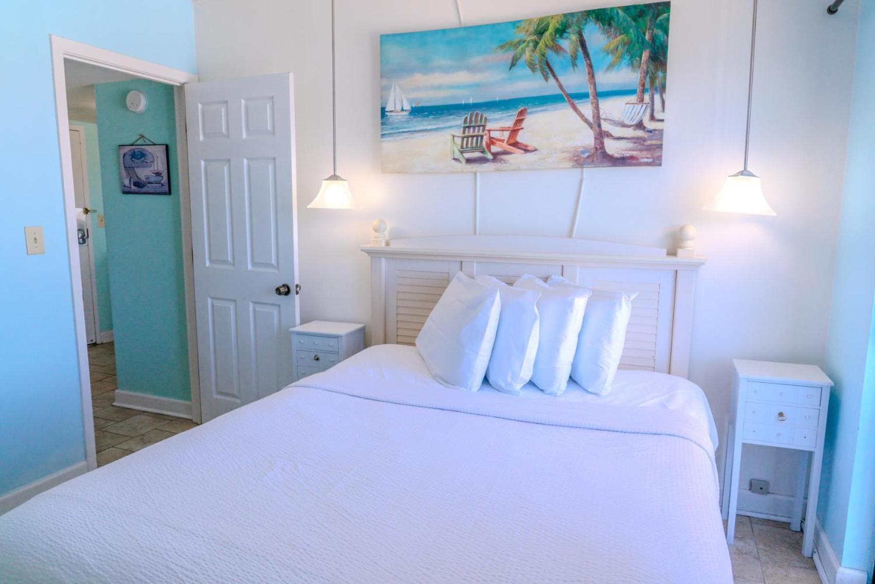 Luxurious Ocean View Queen - With New Led Fireplace! Palace Unit 2210 * Myrtle Beach