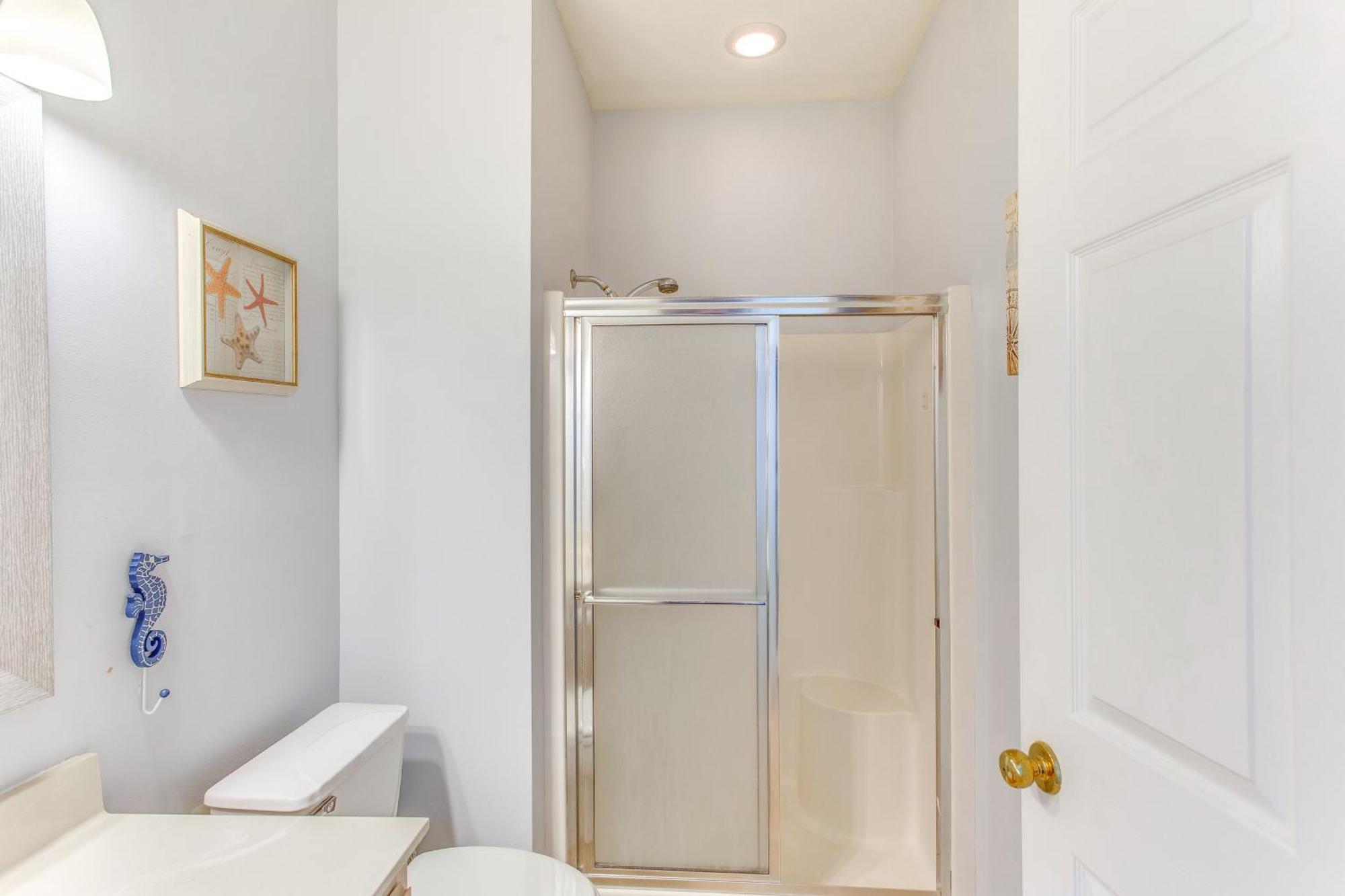 Apartment Close To Golf With Pools In Myrtle Beach!