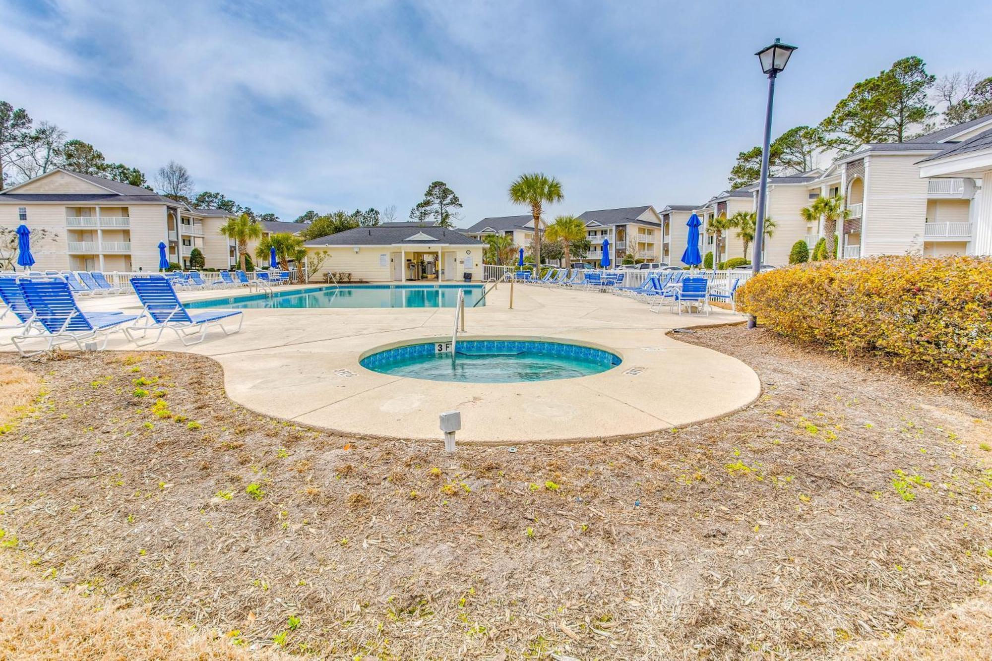 Close To Golf With Pools In Myrtle Beach! Apartment *