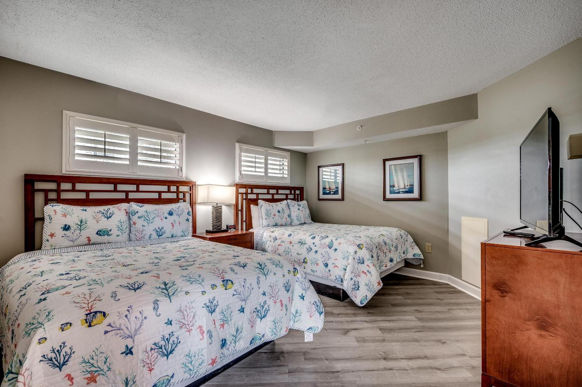 Dunes Village -523