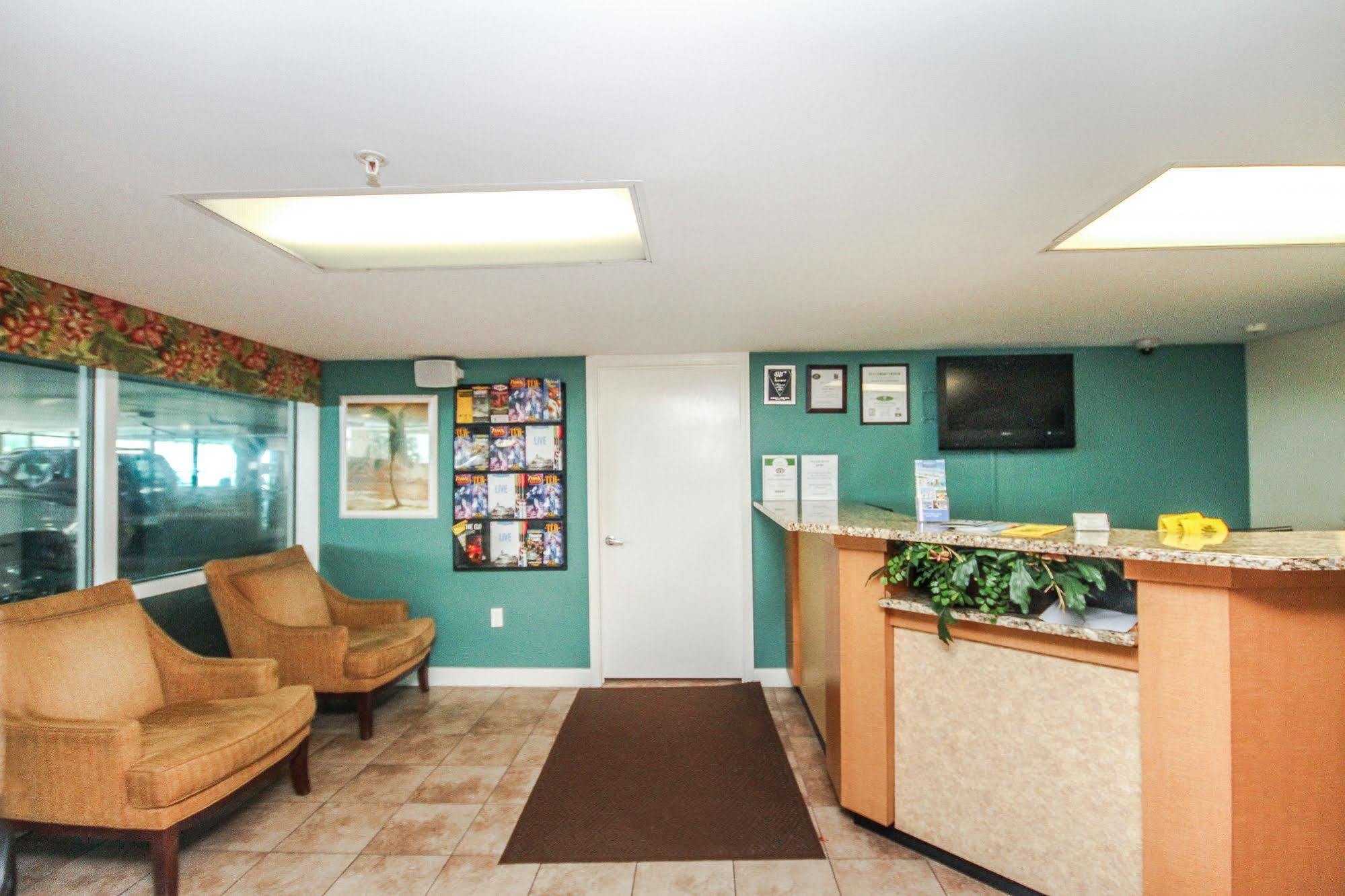 Apartment Bahama Sands *