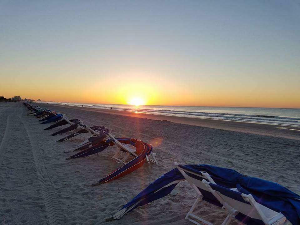The Palms Resort-oceanfront * Myrtle Beach