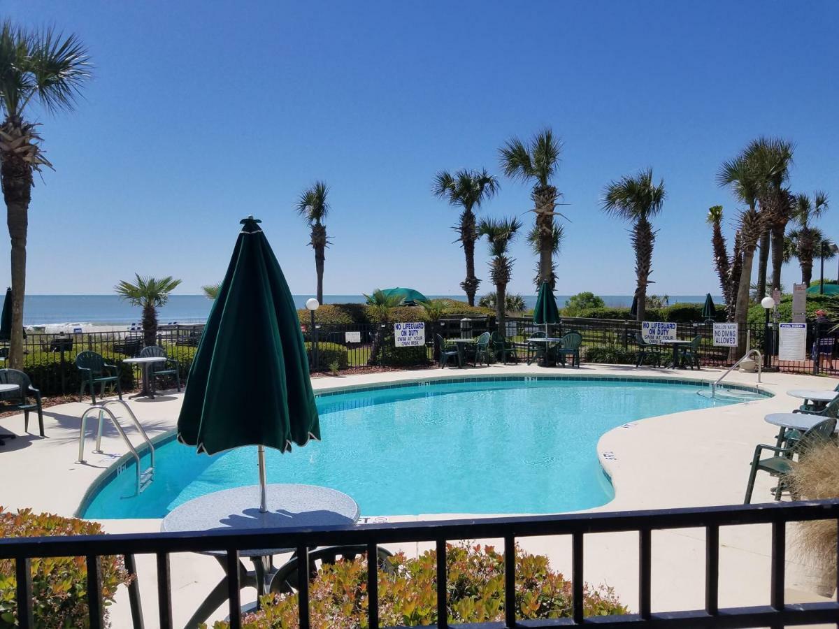 The Palms Resort-oceanfront Apartment *